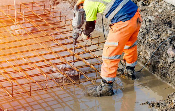 Best Affordable Concrete Contractor  in Elwood, UT